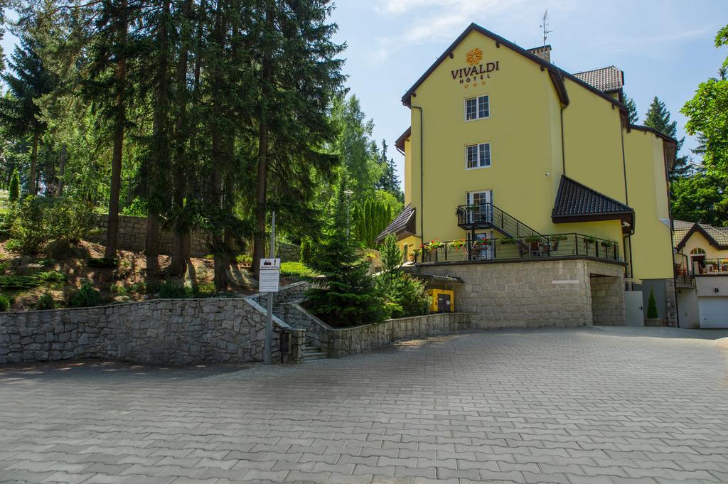 Hotel Vivaldi Карпач Экстерьер фото