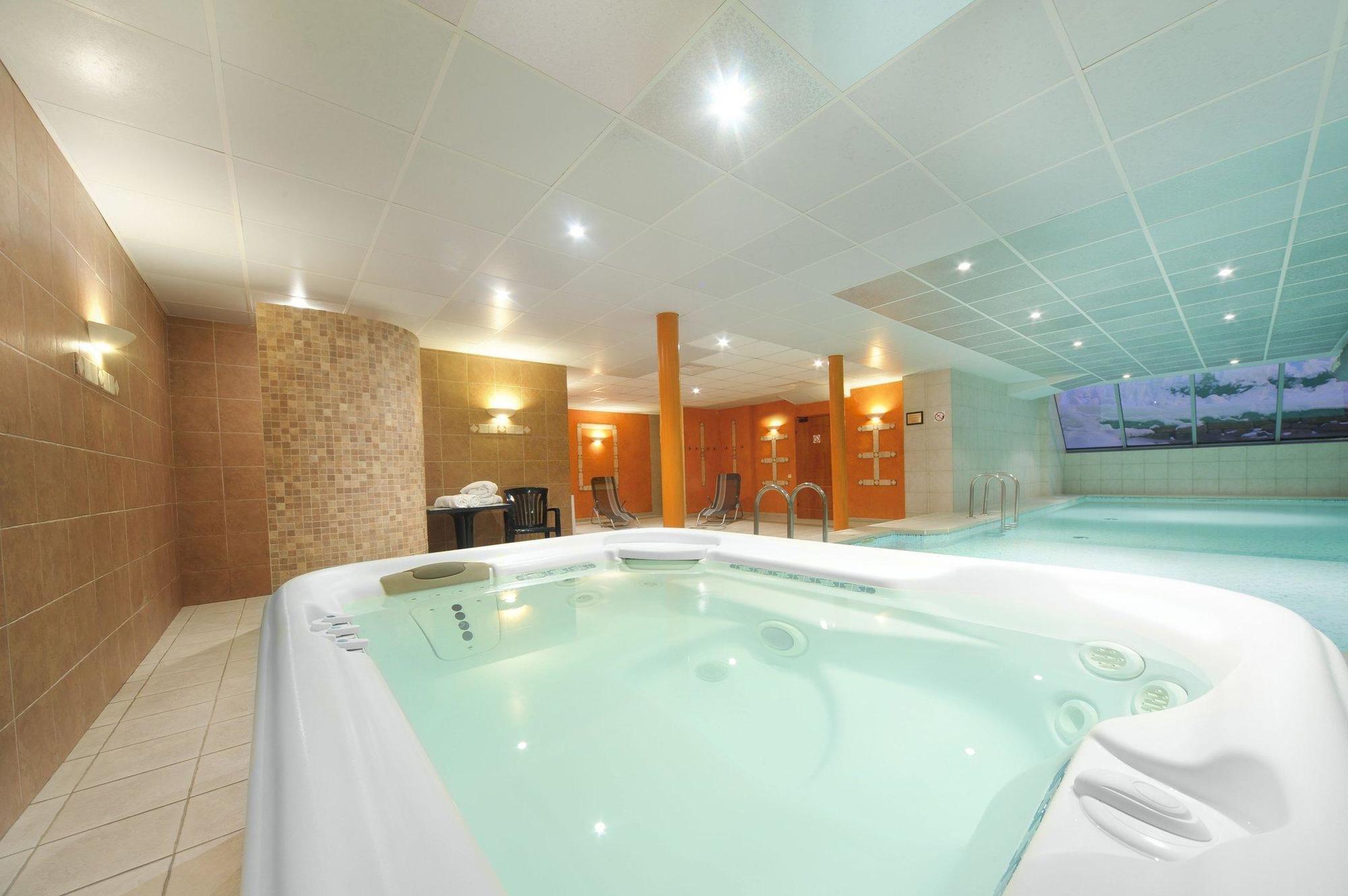 Hotel Vivaldi Карпач Экстерьер фото