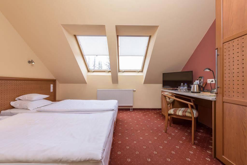 Hotel Vivaldi Карпач Экстерьер фото